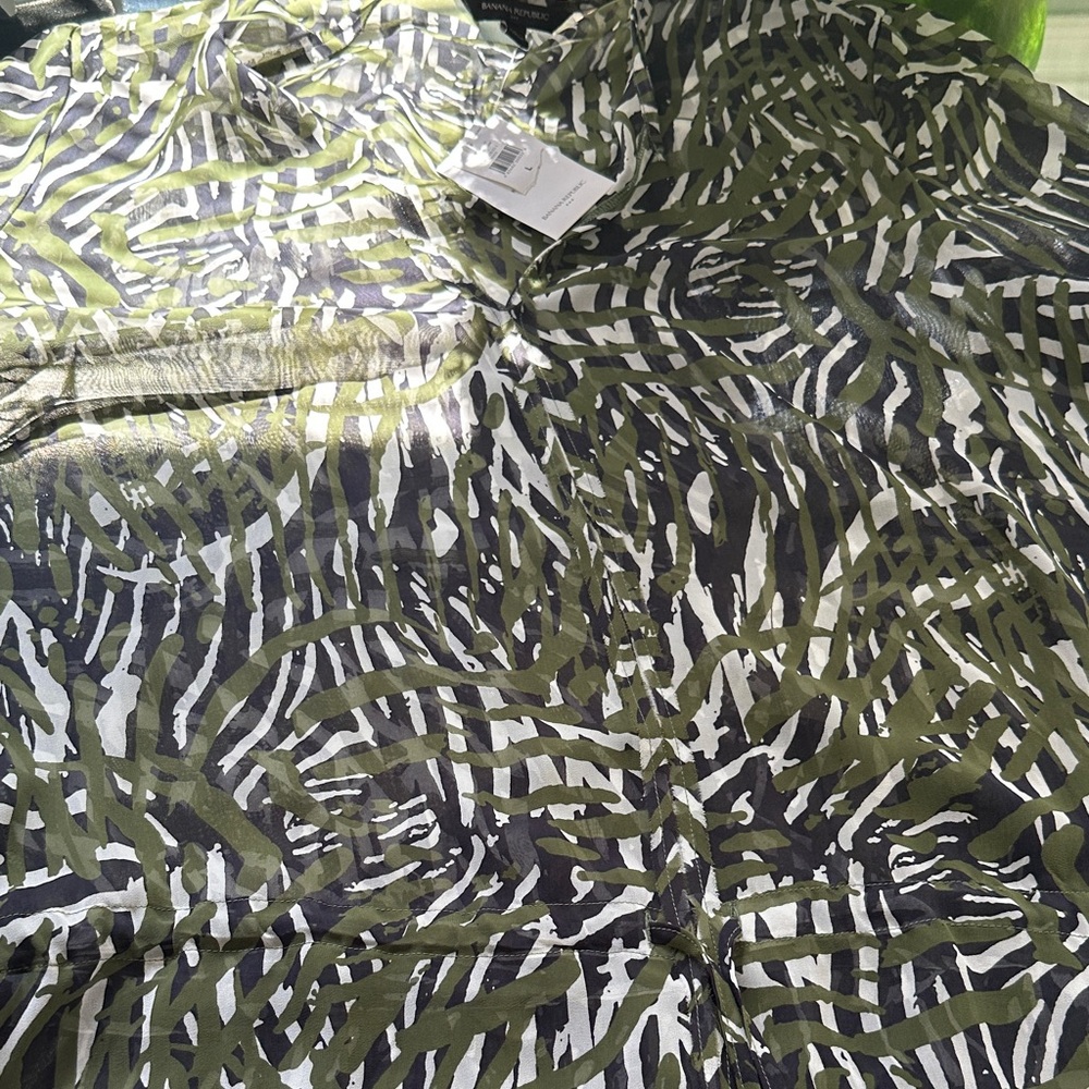 Banana Republic Olive and Black Abstract Fabric